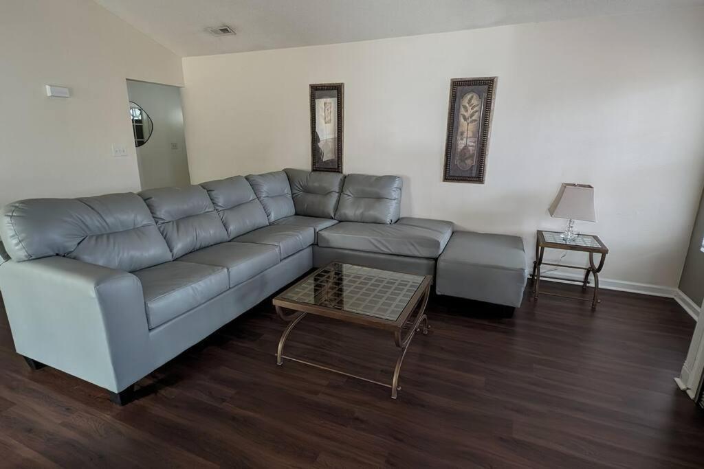 Haven - Uptown/Airport Corridor Villa Charlotte Exterior foto